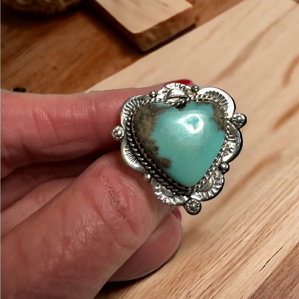 Kingman Turquoise Solid Sterling Silver Ring - Picture 3 of 9